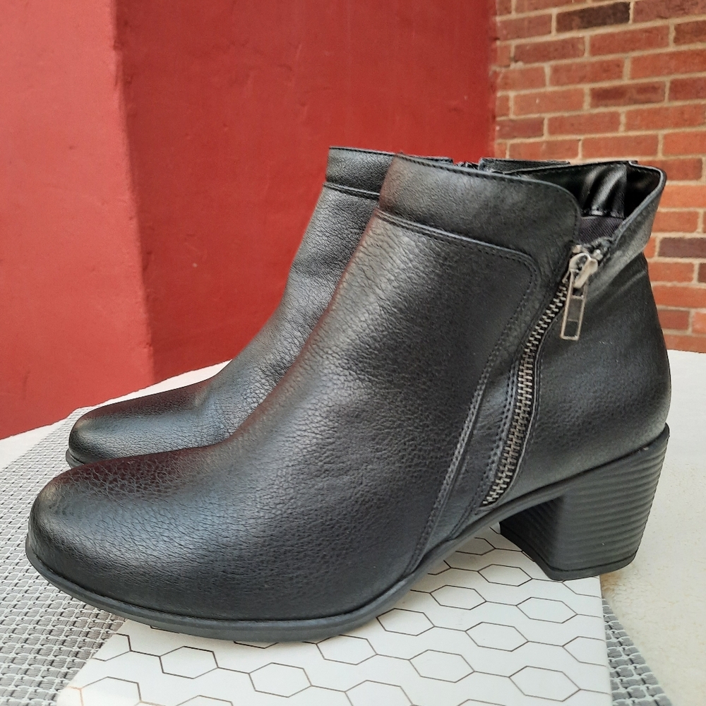 Andiamo Melissa Ankle Boots Side Zip Chunky Heel Booties Black 9.5
